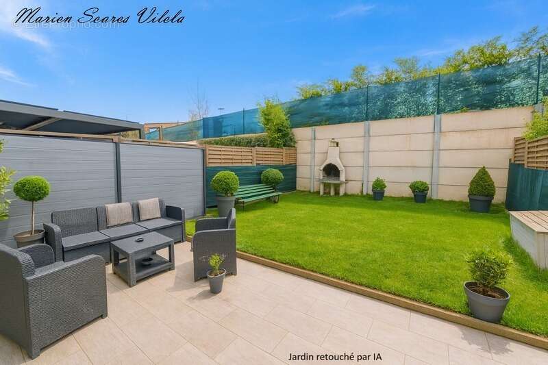 Maison à FONTENAY-TRESIGNY