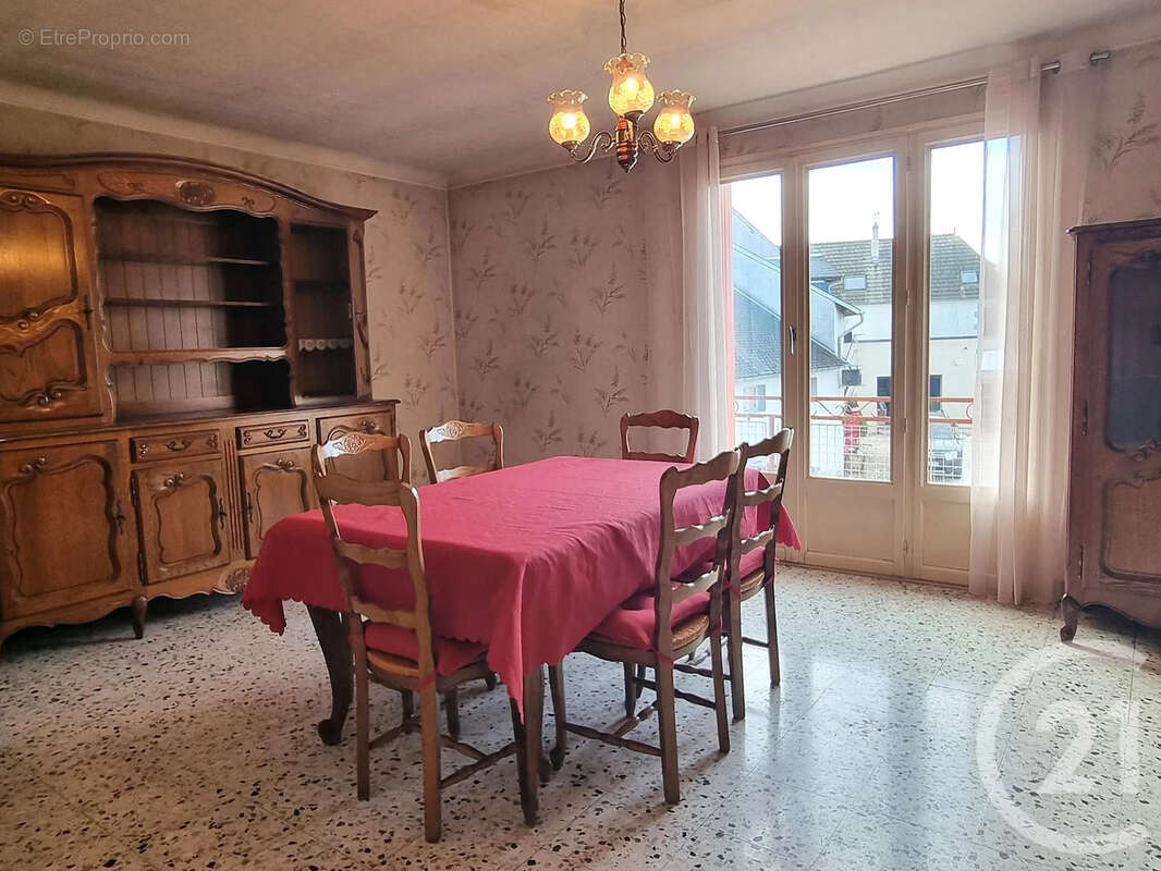 Maison à SAVIGNY-EN-SANCERRE