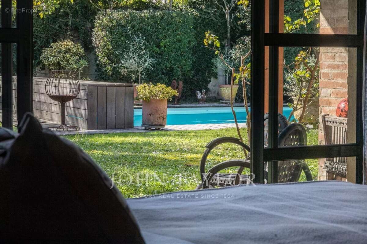 Maison à LE BOUSCAT