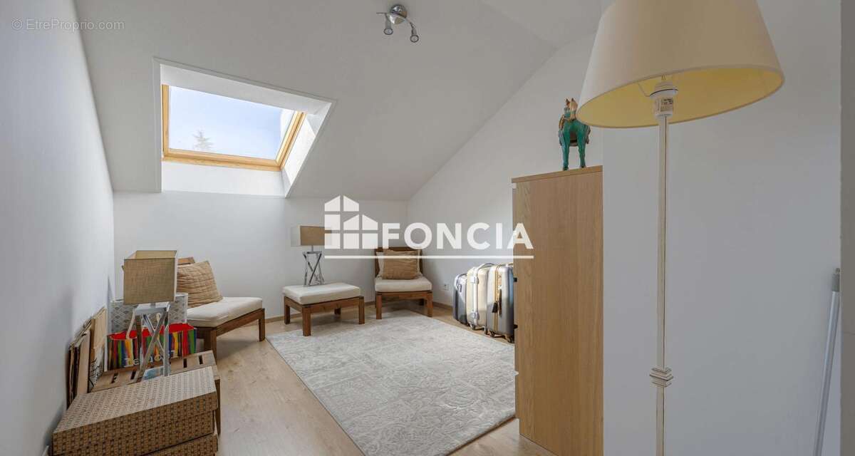 Appartement à AIX-LES-BAINS