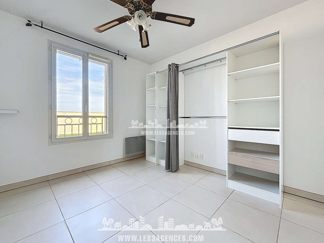 Appartement à COGOLIN
