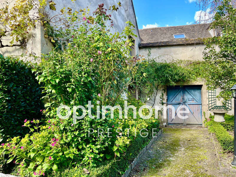 Maison à MORET-SUR-LOING