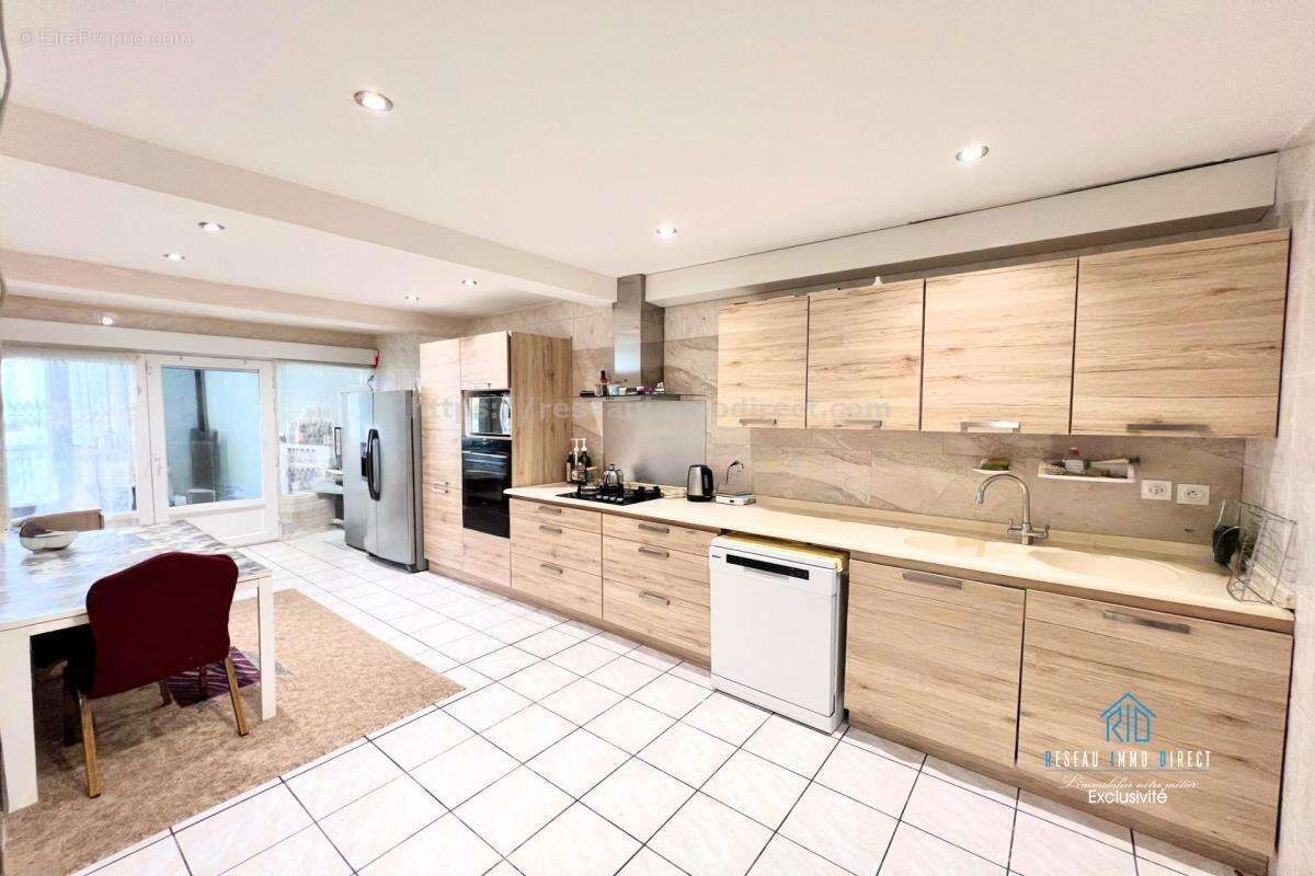 Maison à SAINT-JEAN-DE-MOIRANS