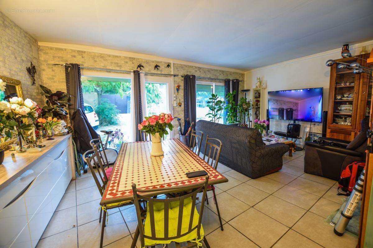 Maison à vendre Sauveterre, 95 m², prête à vivre - photo 2