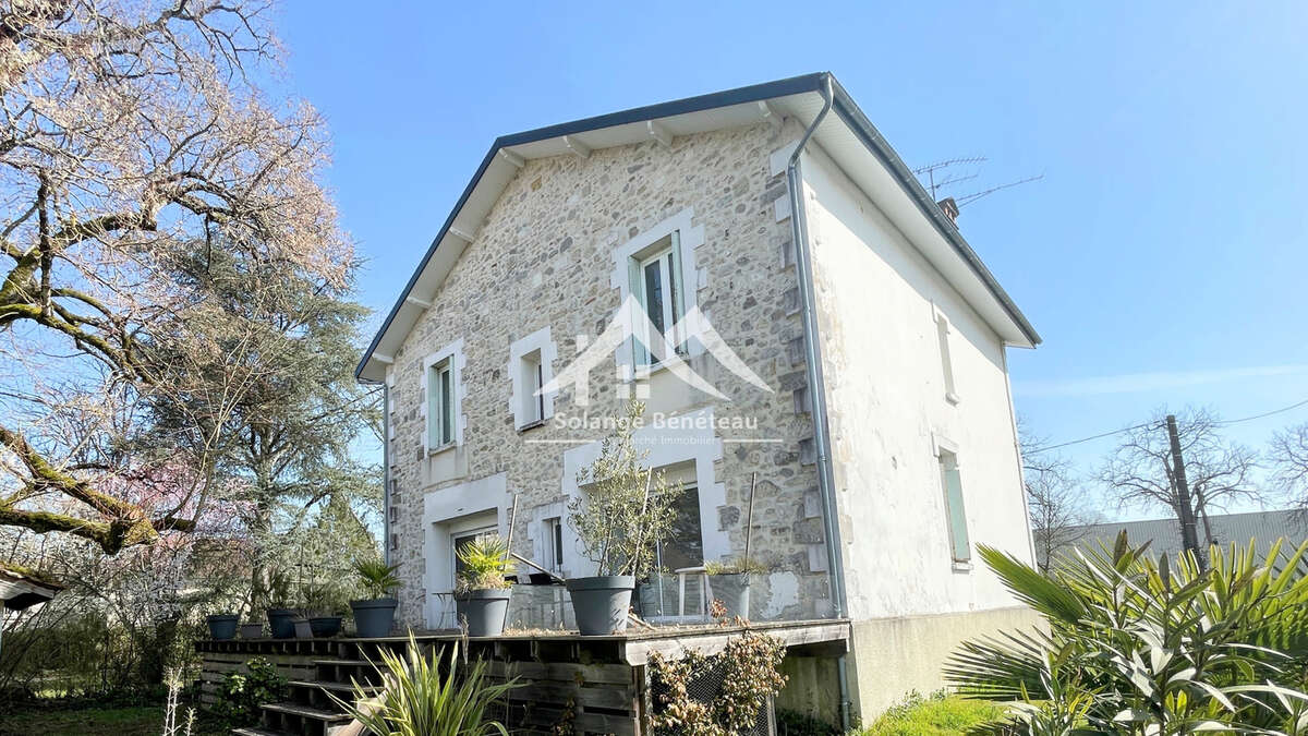 Maison à CASTELJALOUX