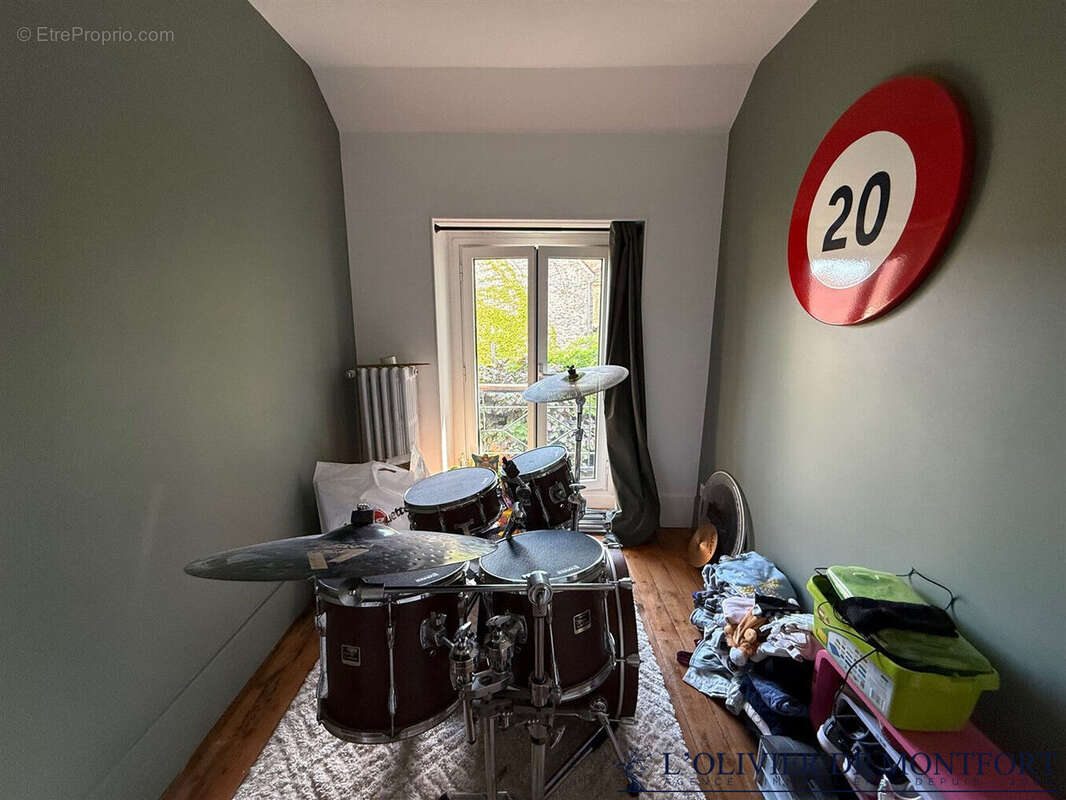 Maison à LE TREMBLAY-SUR-MAULDRE