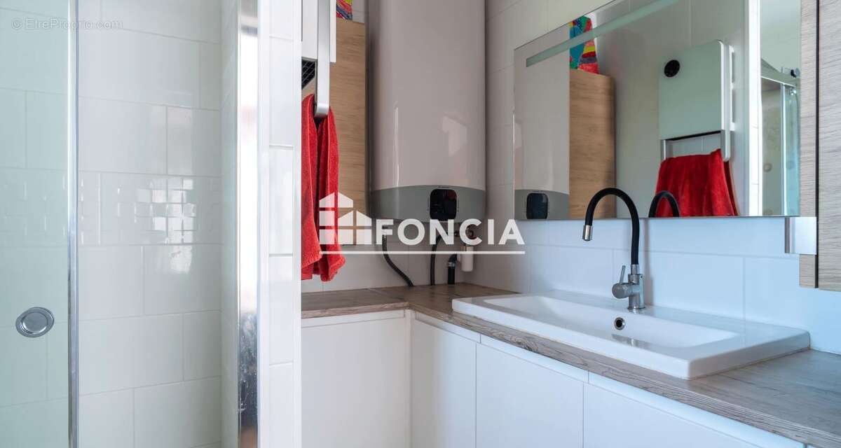 Maison à CONFORT-MEILARS