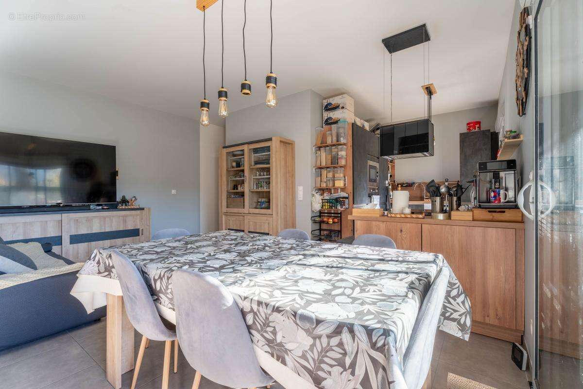 Appartement à SAIN-BEL