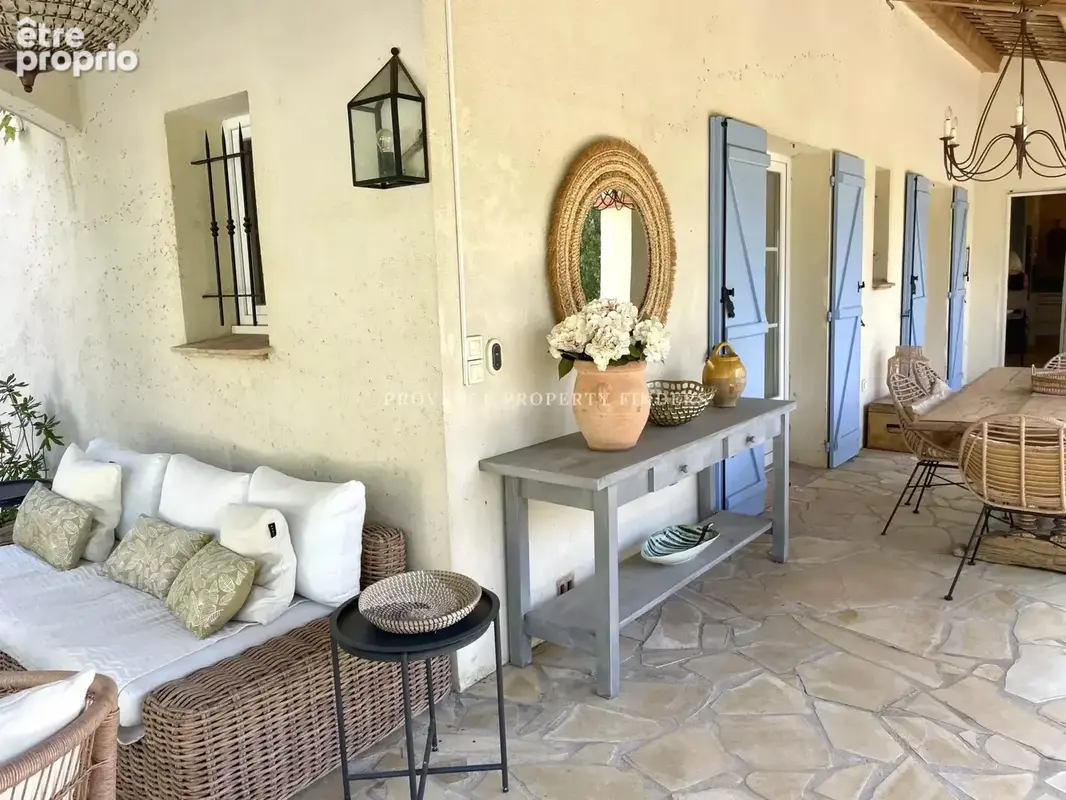 Charmante villa avec piscine chauffée – proche du centre de lorgues - photo 19