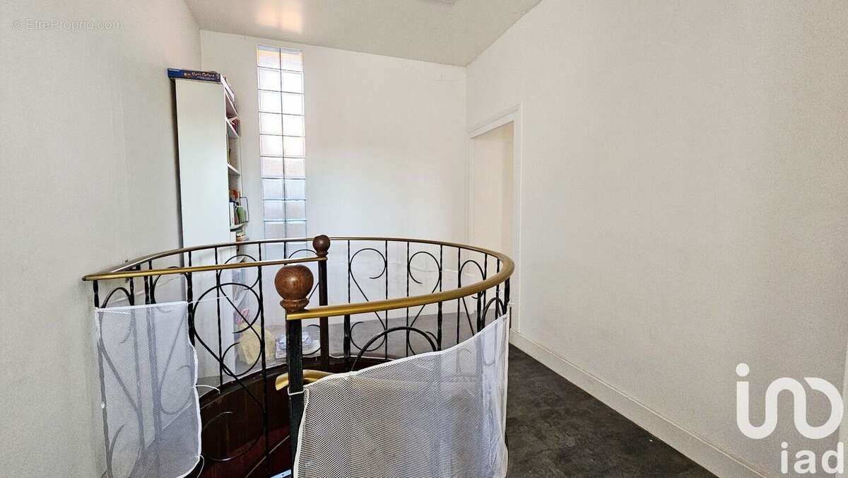 Photo 3 - Maison à LA CHAIZE-LE-VICOMTE