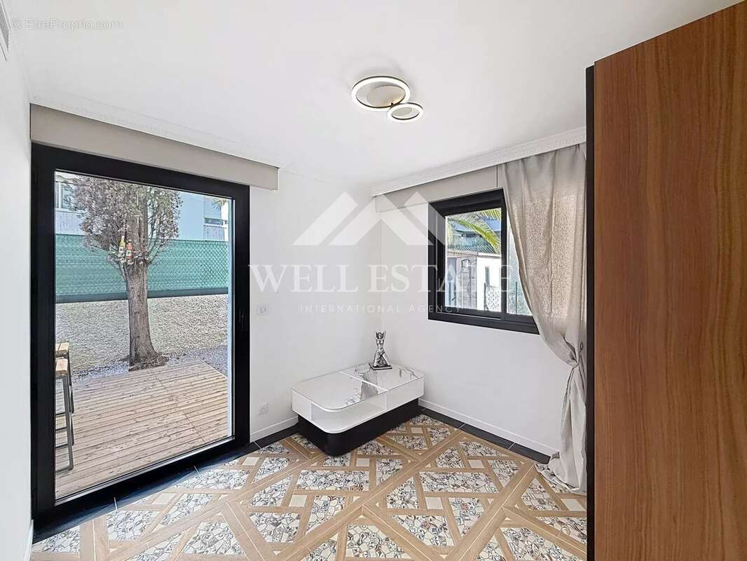 Cannes – proche croisette & port canto – appartement rénové 3 chambres avec terrasse de 110 m² - photo 13