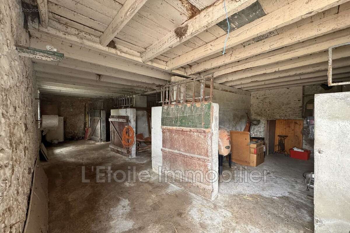 Maison à SOLIGNY-LA-TRAPPE