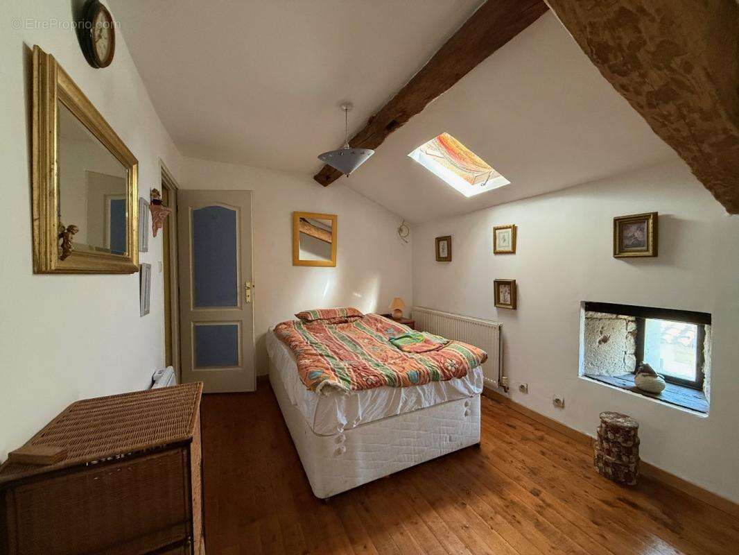 Maison à TILLOU