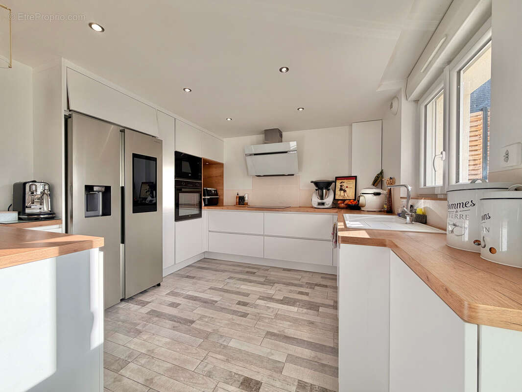 Maison à MERVILLE-FRANCEVILLE-PLAGE