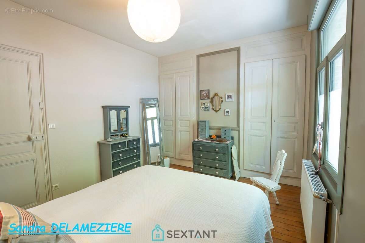 Maison amiénoise de charme  108 m² au sol  3 chambres + bureau  Jardin  Amiens Sud - photo 7
