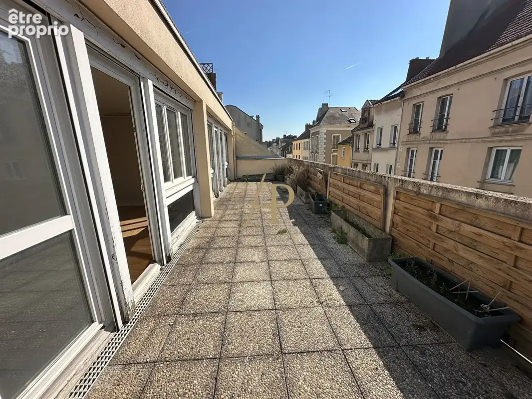 Saint Germain En Laye 2  pièce(s) 55 ,33 m2 avec terrasse de 29m² - photo 1