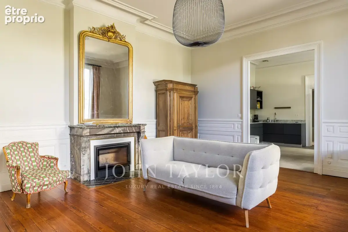 Élégante maison familiale avec jardin et box – Bordeaux Judaïque / Saint-Seurin - John Taylor Bordeaux - photo 7