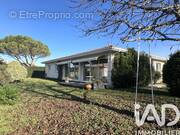 Photo 1 - Maison à ARES