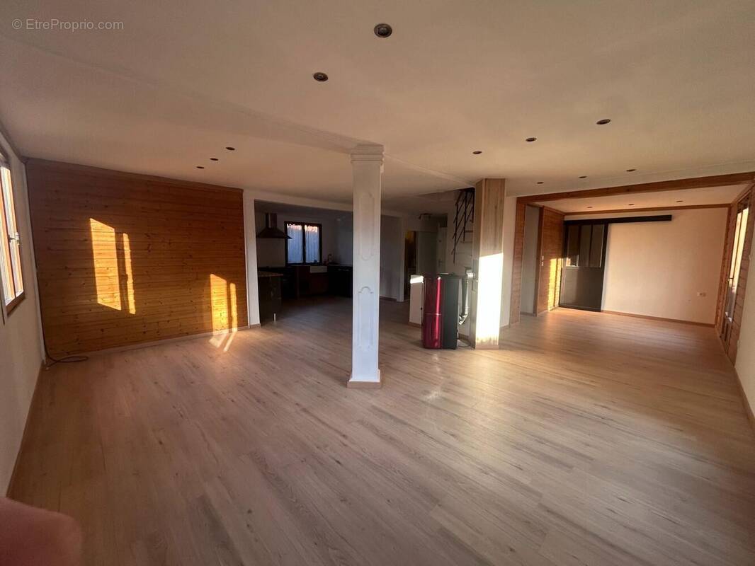 Photo 1 - Maison à CALONNE-RICOUART