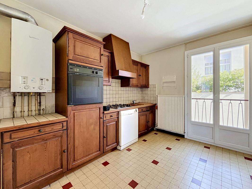 Appartement à TOURNON-SUR-RHONE