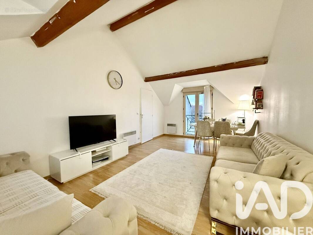 Photo 1 - Appartement à CORBEIL-ESSONNES