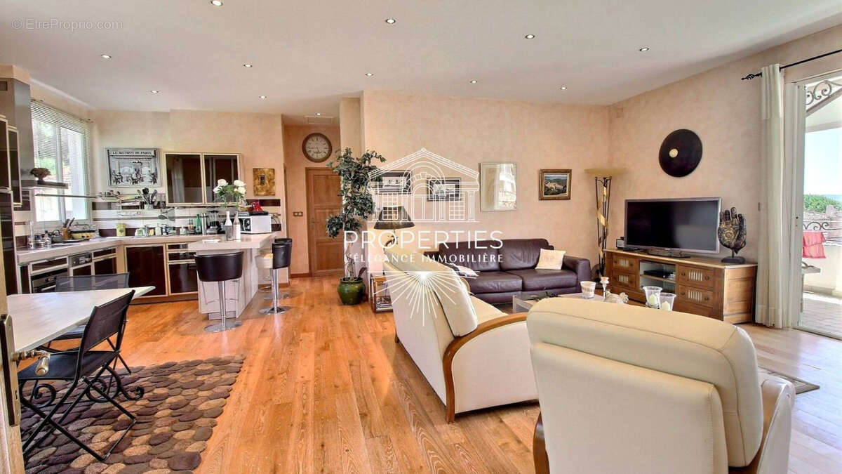 Appartement à LE LAVANDOU