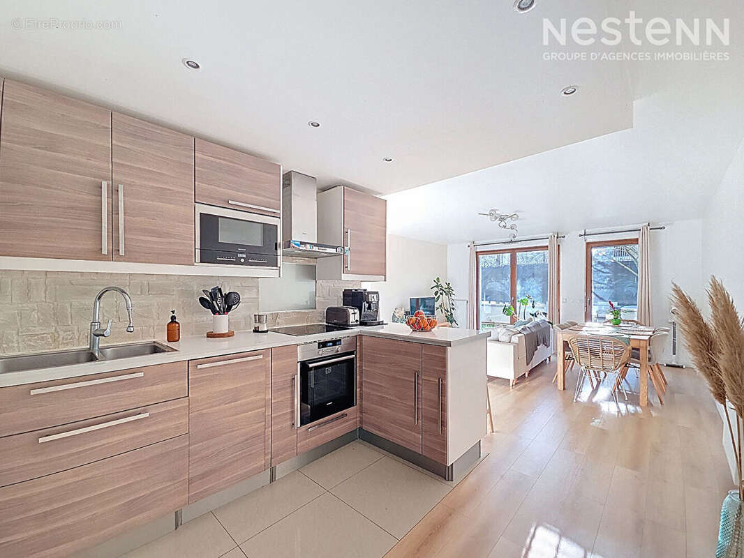 Appartement à VITRY-SUR-SEINE