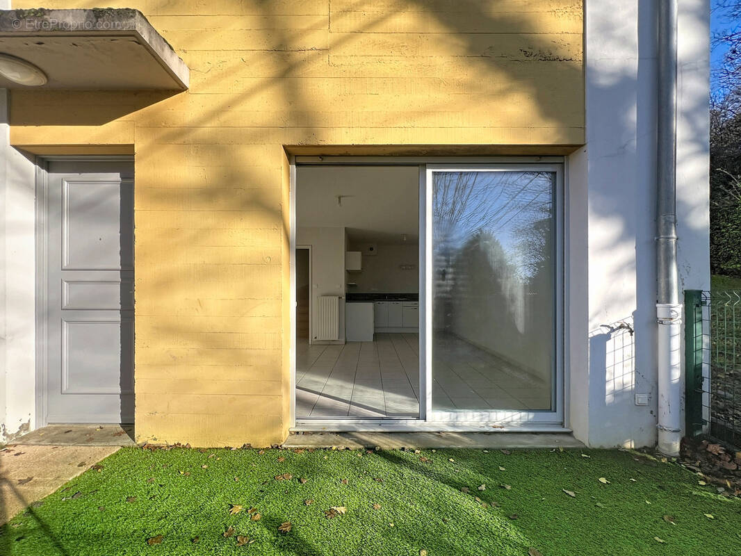 Appartement à JASSANS-RIOTTIER