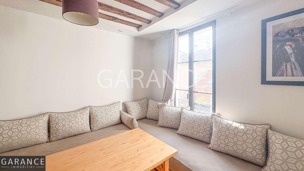 Appartement à PARIS-12E