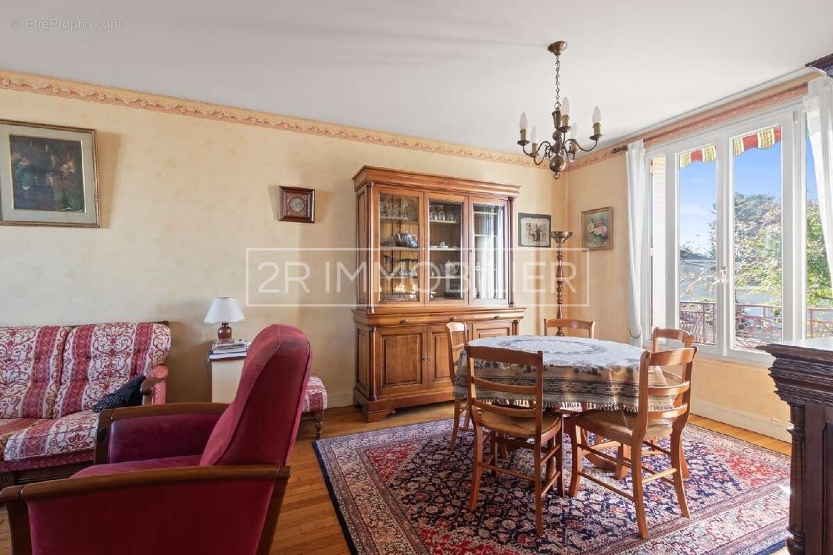 Maison à LAGNY-SUR-MARNE