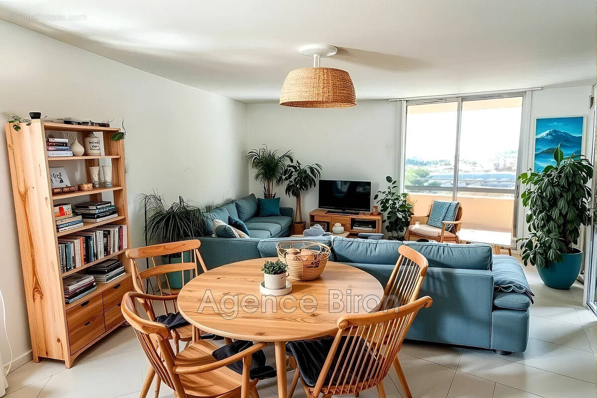 Appartement à MARSEILLE-12E