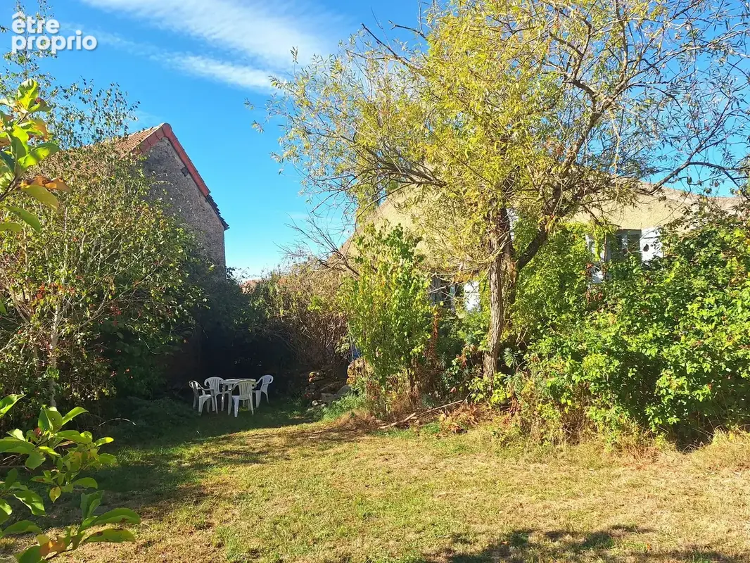 Maison en pierre de 3 chambres avec grand jardin et dépendances - photo 24