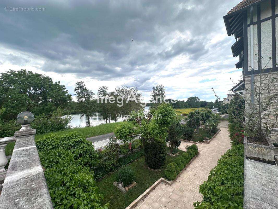 Maison à MISY-SUR-YONNE