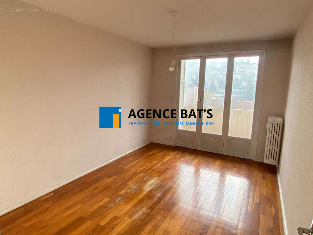 Photo 3 - Appartement à SAINT-ETIENNE