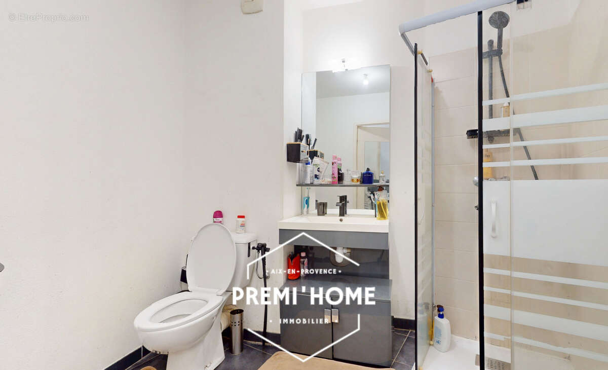 Appartement à MARSEILLE-3E