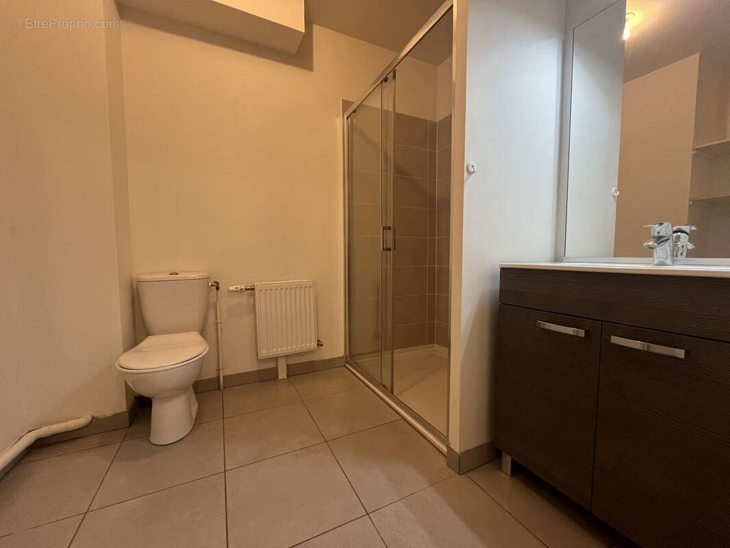 Appartement à LE MESNIL-ESNARD