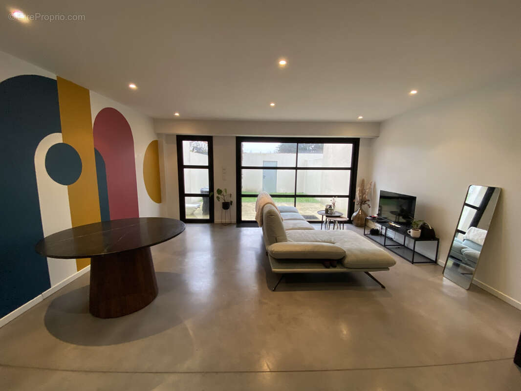 Maison à LES SORINIERES