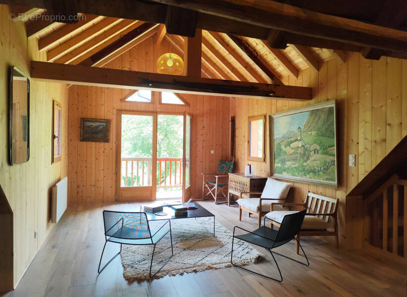Maison à SAINT-AVENTIN