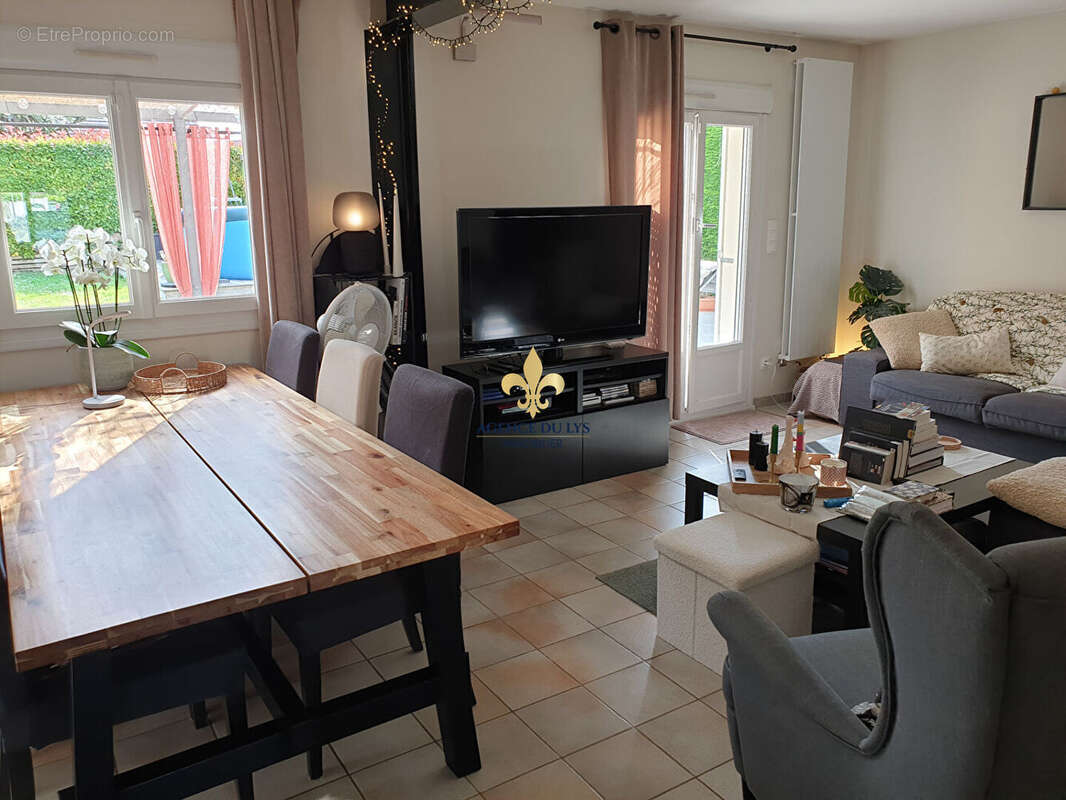 Maison à VILLERS-SOUS-SAINT-LEU