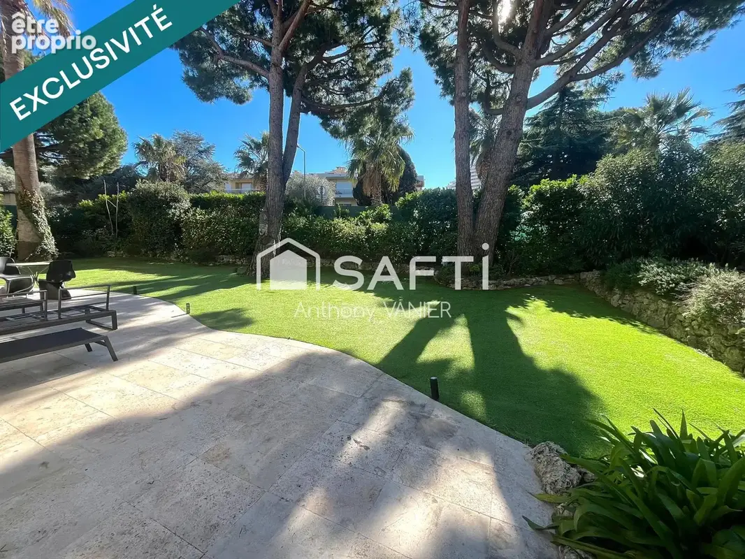Photo 1 - Appartement à VILLENEUVE-LOUBET