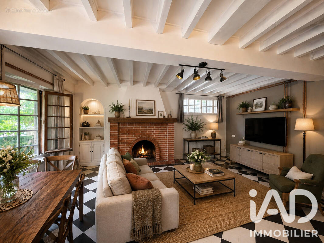 Photo 1 - Maison à SAINT-CYR-SUR-MORIN