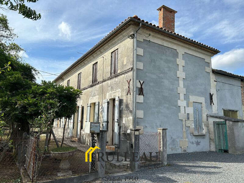 Maison à CLERAC