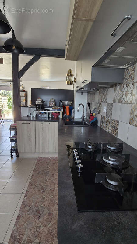 Maison 5 pieces -  4 chambres - jardin et garage - photo 5
