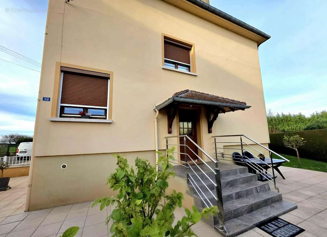 Maison à MERCY-LE-BAS