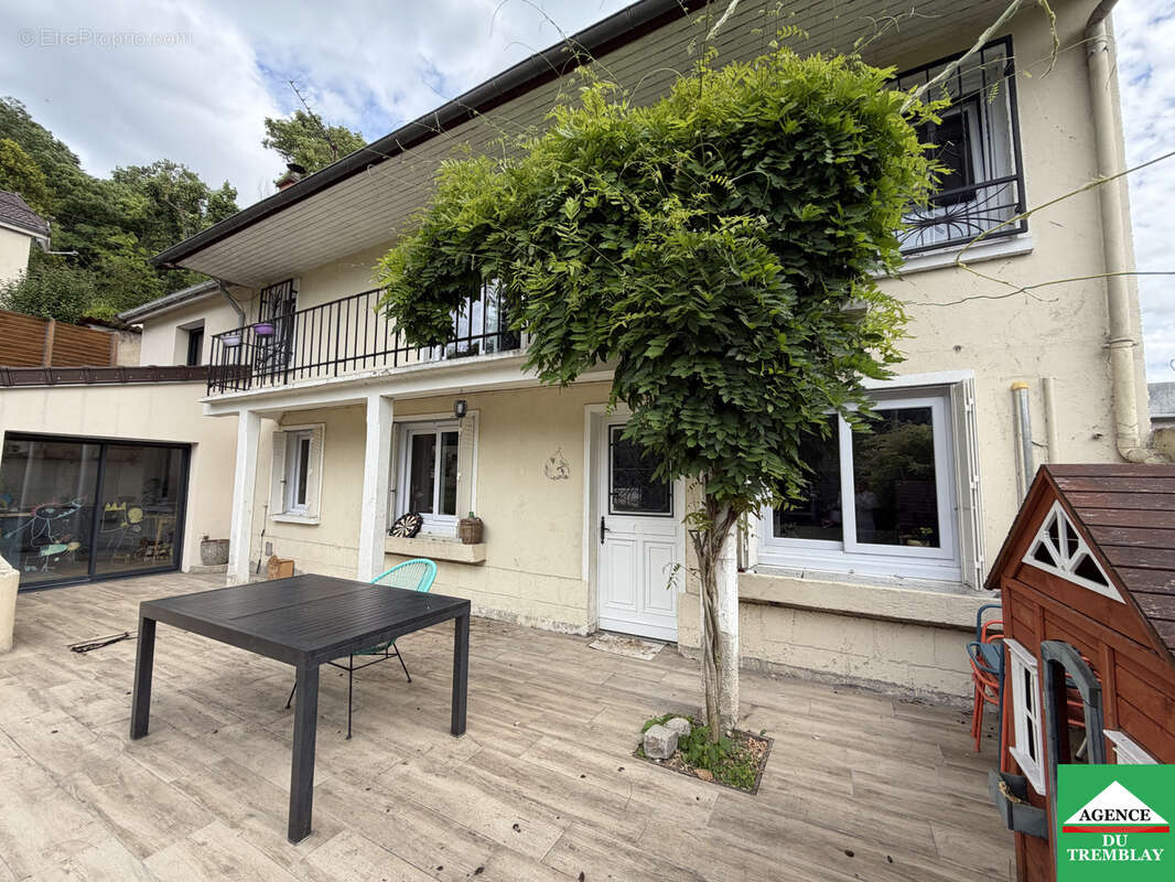 Maison à CHAMPIGNY-SUR-MARNE
