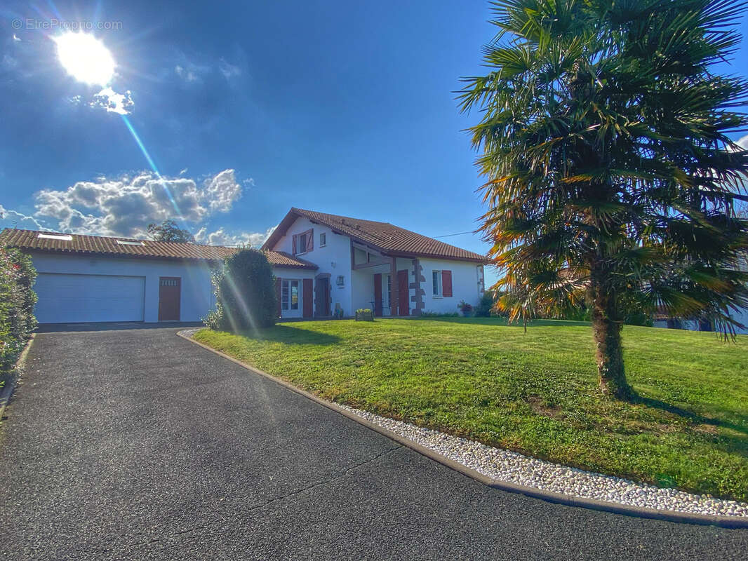 Maison à SAINT-JEAN-PIED-DE-PORT