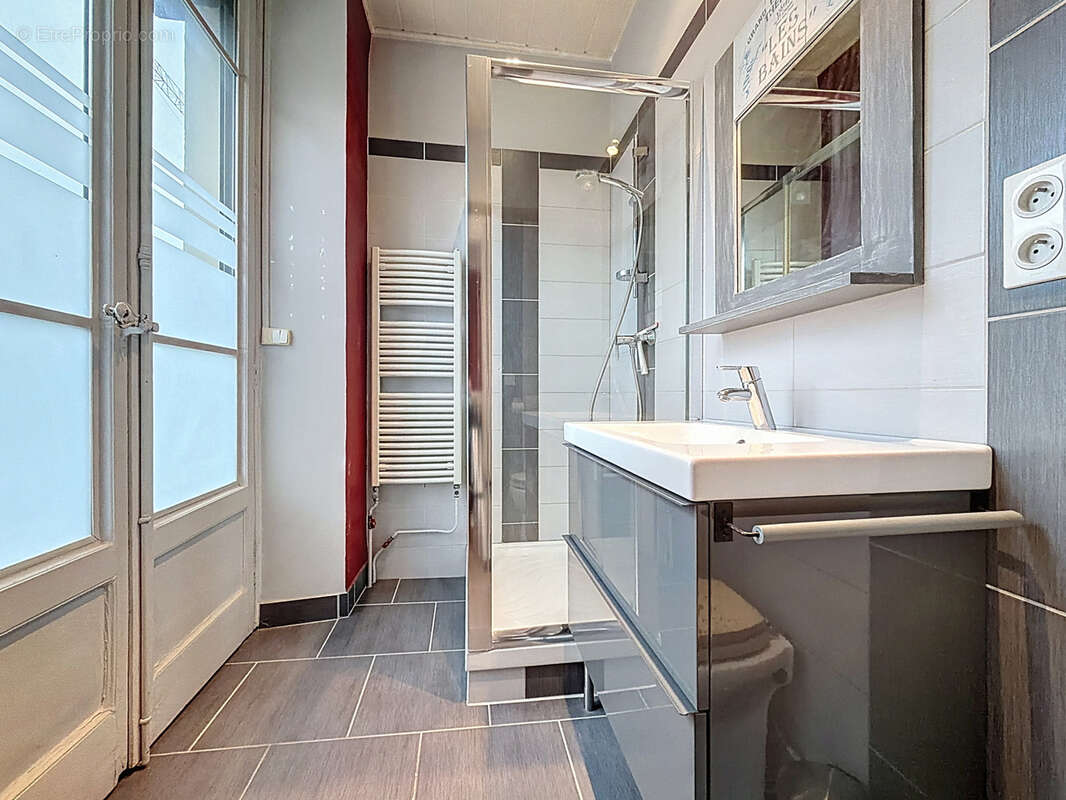 Appartement à AIX-LES-BAINS