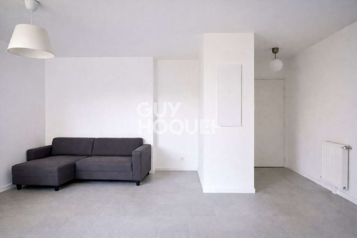 Appartement à AUBERVILLIERS