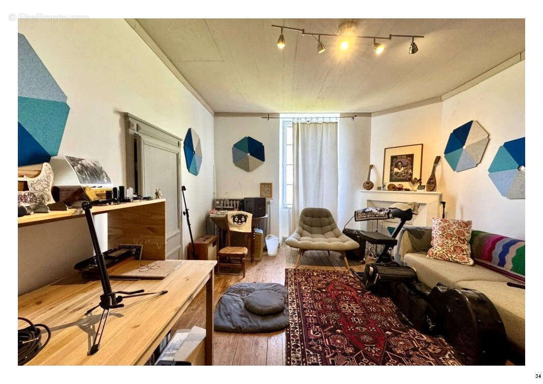 MUSIC ROOM - Maison à MOUTON