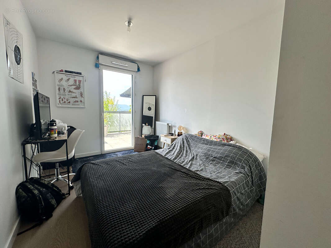 Vétraz-Monthoux : Appartement 4 pièces en rez-de-chaussée 79.32 m² avec terrasse de 31.61 m² - photo 9